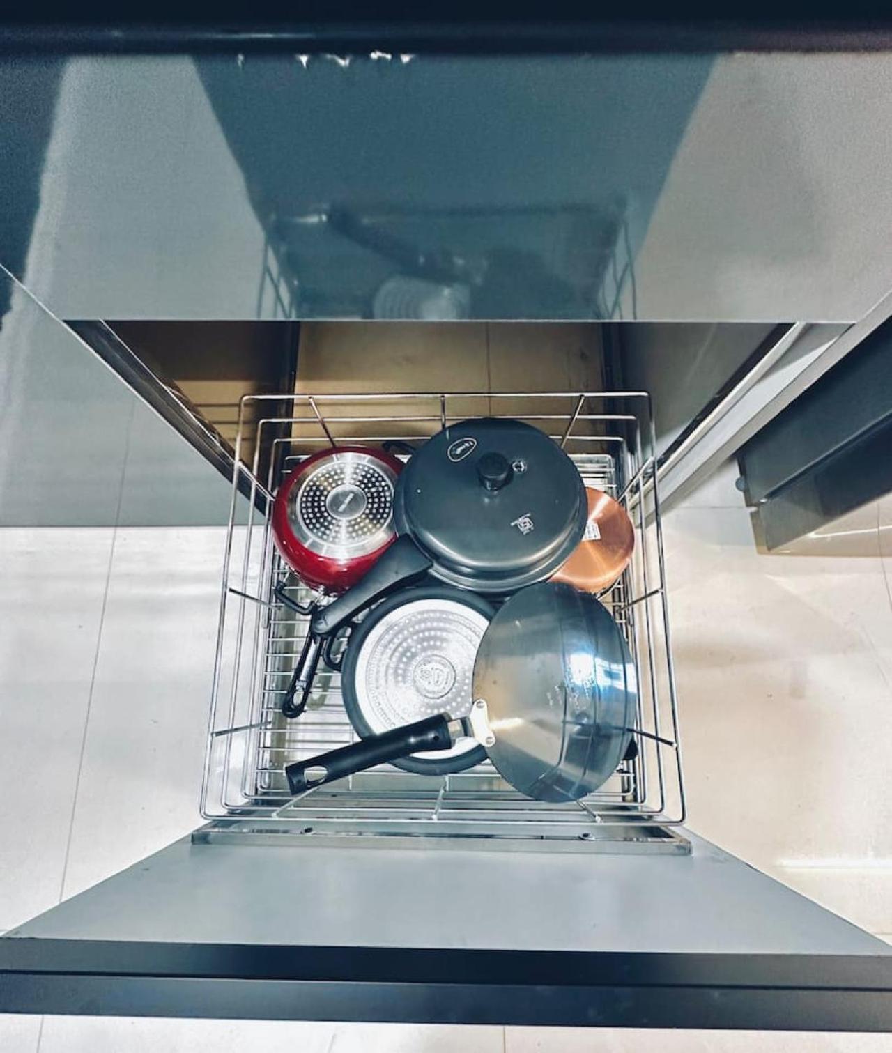 Pelican 2bhk Modern Ac Flat On Baner Road *